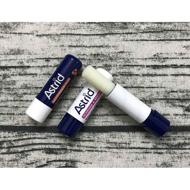 Son dưỡng Astrid tái tạo môi từ Mỡ hươu chuẩn auth Dhcosmetic