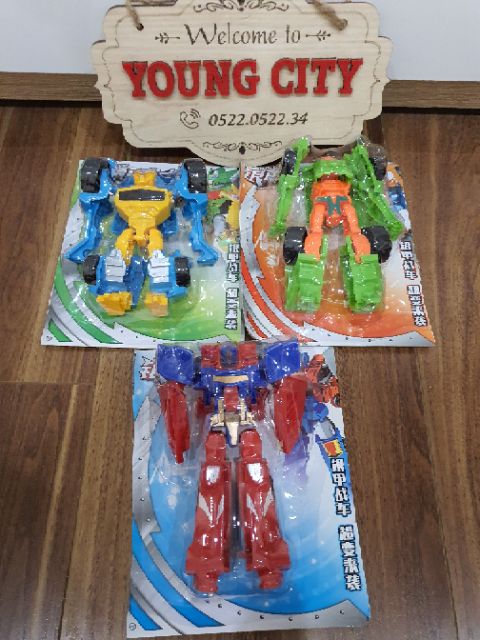 Đồ chơi robot / đồ chơi ô tô rô bốt biến hình mẫu mới nhất Youngcityshop
