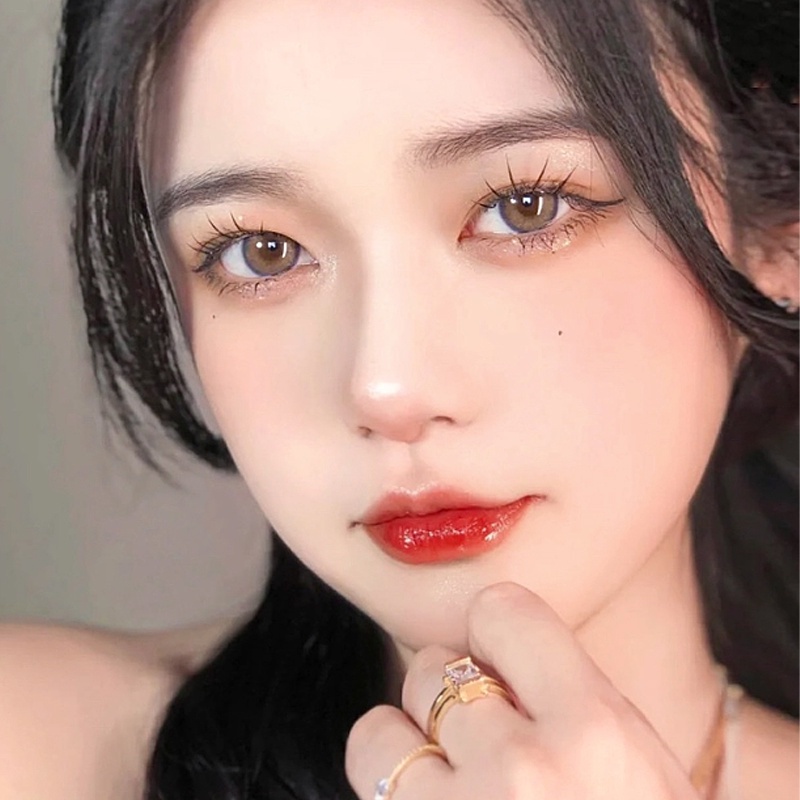 Son Bóng 6 Màu Tùy Chọn Vỏ Trong Suốt Tiện Dụng Chất Lượng Cao MOW Cosmetics SM12