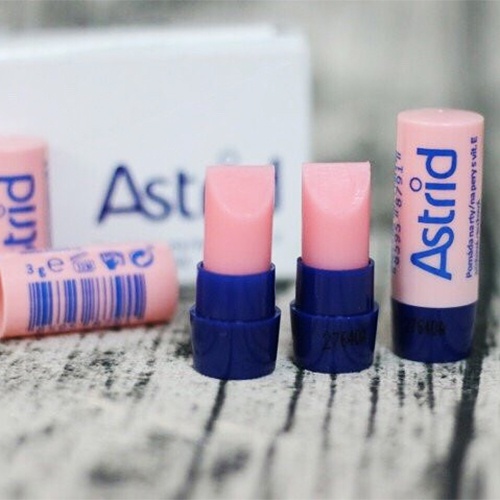 Son dưỡng Astrid tái tạo môi từ Mỡ hươu chuẩn auth Dhcosmetic