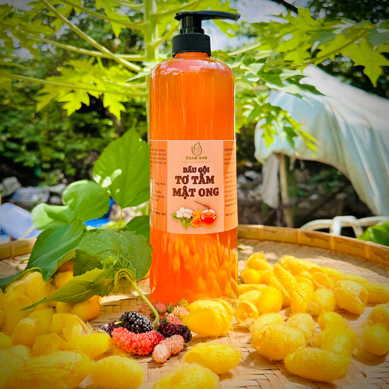 1 LÍT DẦU GỘI TƠ TẰM MẬT ONG – THẢO ANH