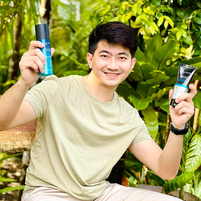 Sữa rửa mặt Nam trắng da sạch mụn Dabo Black Force Hàn Quốc 120ml – Hàng Chính Hãng
