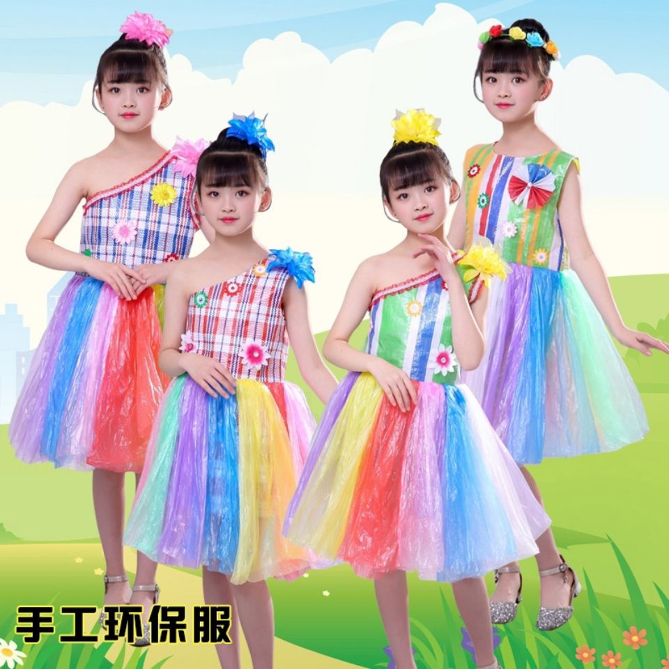 Ngày Trẻ Em Bảo Vệ Môi Trường Quần Áo Thể Hiện Thời Trang Quần Áo Cha Mẹ-Con Sàn Catwalk