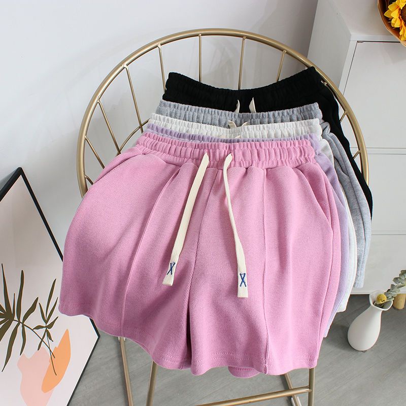 Quần short thể thao thêu thường ngày dành cho nữ Mùa hè Hàn Quốc Quần nóng tập thể dục dáng rộng mới