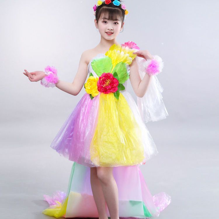 儿童环保服装手工制作塑料衣服幼儿园环保衣服走秀亲子时装秀演出Phụ Kiện Bảo Vệ Môi Trường Cho Trẻ Em pro 9.18 Bằng Nhựa Làm Thủ Công