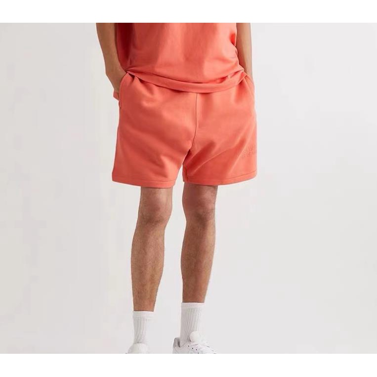 Bán Hàng có sẵn Thời trang Phong cách mới ESSENTIALS FEAR OF GOD Sản phẩm mới Flocking Letter Quần short thông thường