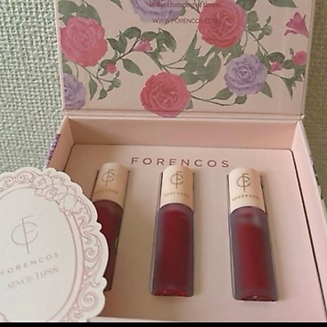 11/2027( cây son dính nhựa ). gốc 500kSet son kem lì mini 3 thỏi Forencos Tattoo Velvet Tint Mini Set.