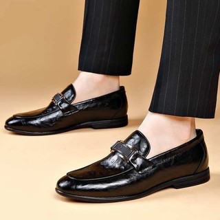 Giày Đậu Hà Lan Nam Da Thật Mùa Thu Nam Giày Da Đen Phù Hợp Với Giày Thể Thao Slip-On Lái Xe Giày Hợp Thời Trang Da Lộn