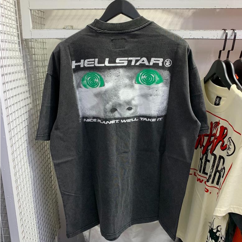 Áo Thun attacks hellstar