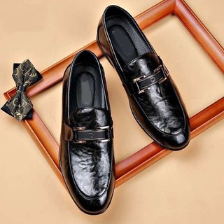 Giày Đậu Hà Lan Nam Da Thật Mùa Thu Nam Giày Da Đen Phù Hợp Với Giày Thể Thao Slip-On Lái Xe Giày Hợp Thời Trang Da Lộn