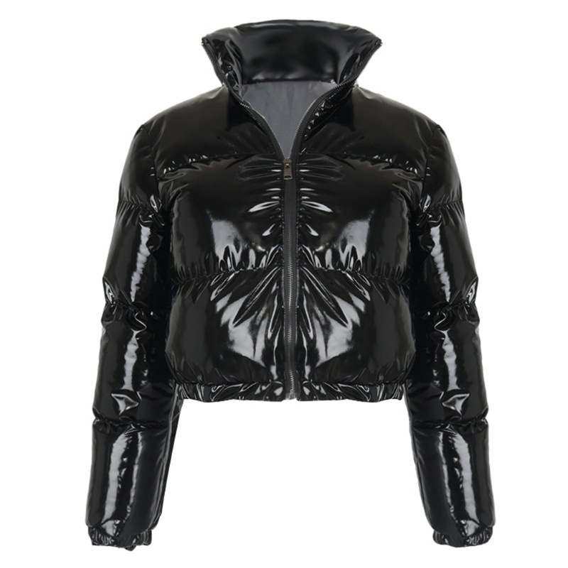 Áo khoác parka bọc kim loại giả da sáng bóng, tay dài, cổ đứng, thiết kếcrop