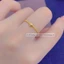 Nhẫn titan không gỉ mạ vàng 24k thiết kế dạng xoắn mặt viên bi phong cách đơn giản thanh lịch dành cho nữ