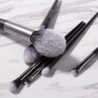 [Y154] Bộ 6 cọ trang điểm FOCALLURE