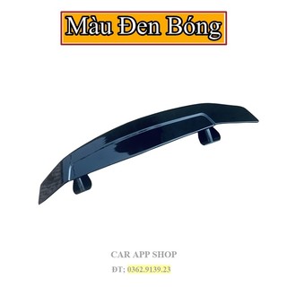 Đuôi gió thể thao có đèn Verna phát sáng độc đáo
