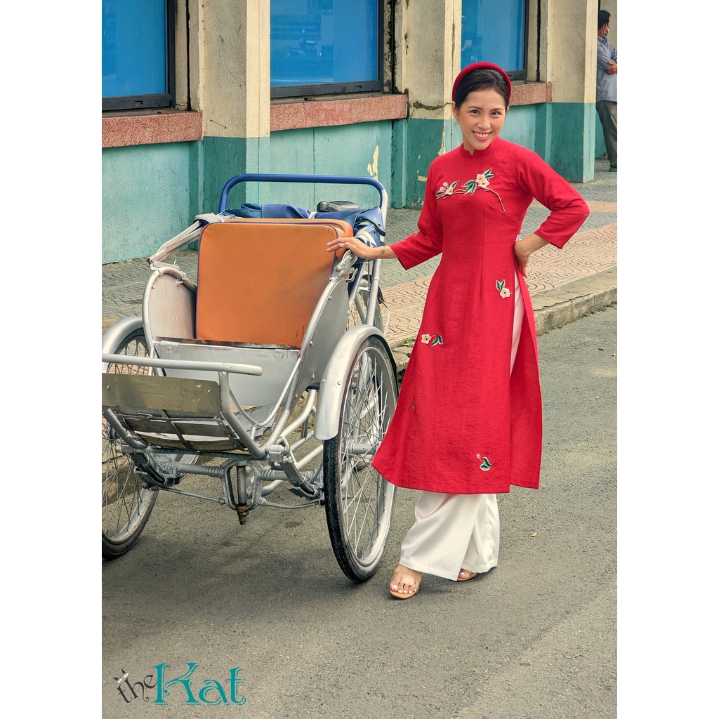 Áo Dài Đũi Thêu Tay The Kat House, vải đũi mát mẻ, sang trọng, khí chất và tinh tế, đủ size (không kèm quần)
