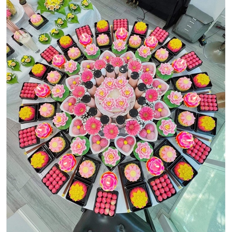 Khuôn sen đá đại làm mâm cúng