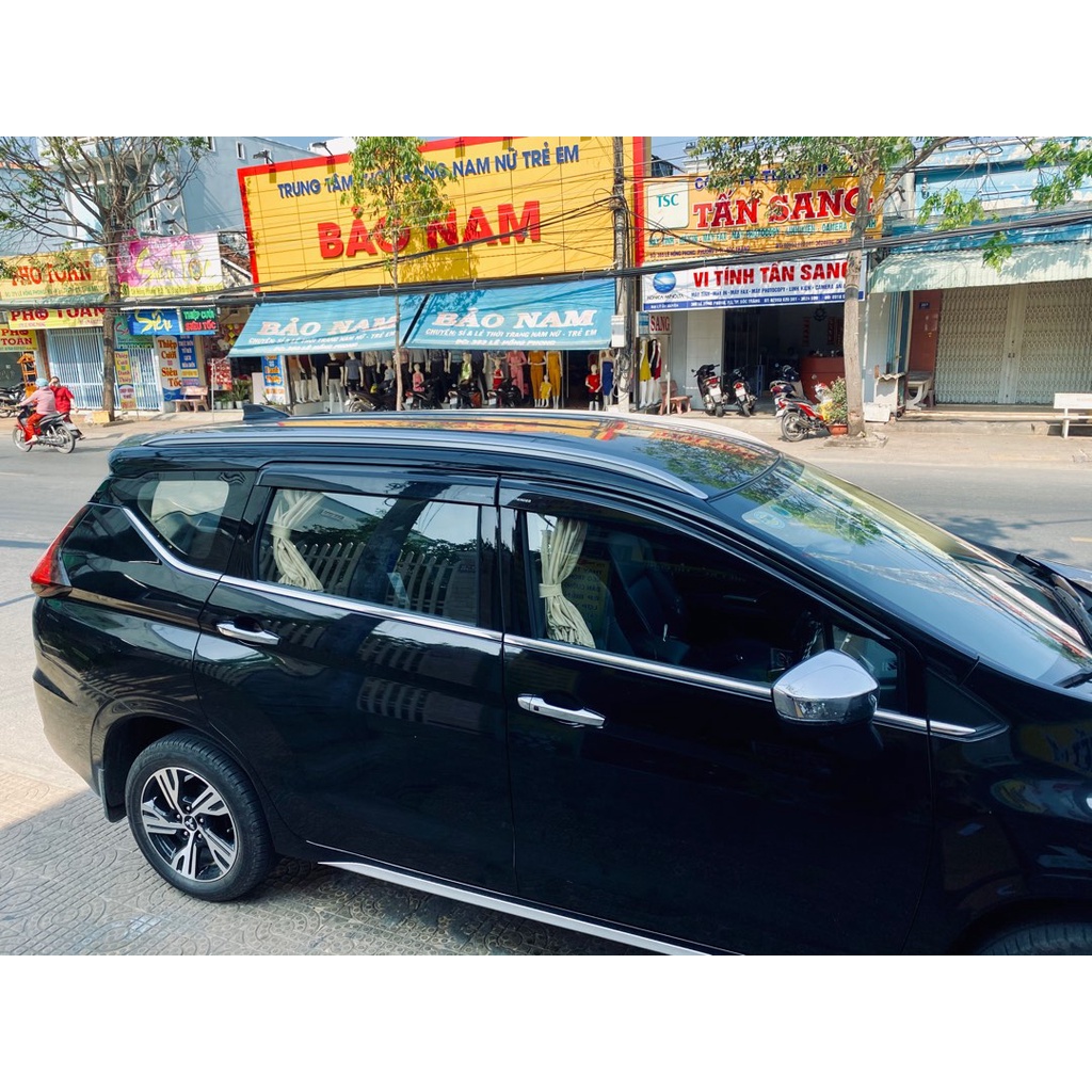 Thanh giá nóc xe Mitsubishi Xpander, Xpander Cross, Thanh nóc chân thấp,Chất liệu nhôm bạc cao cấp