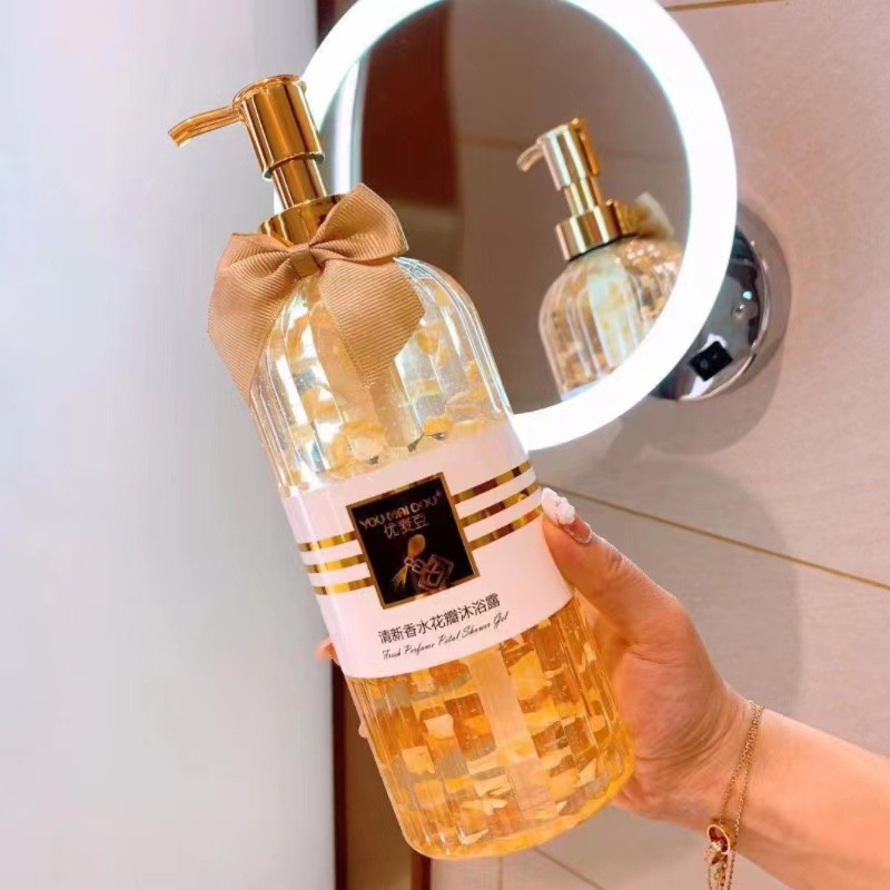 Sữa tắm hoa anh đào 750ml dưỡng ẩm lưu hương - Sữa tắm trắng da hoa anh đào 750ml dưỡng ẩm lưu hương lâu