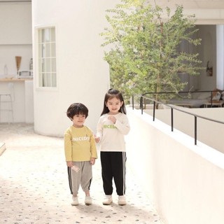Quần nỉ bông bé trai bé gái Batala kids, jogger nỉ SỌC DỌC siêu ấm và thoải mái vận động cho bé từ 10-24kg