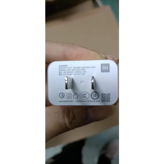 CỦ SẠC 10-18W XIAOMI DÙNG CHO OPPO, XIAOMI, VSMART,SONY,....