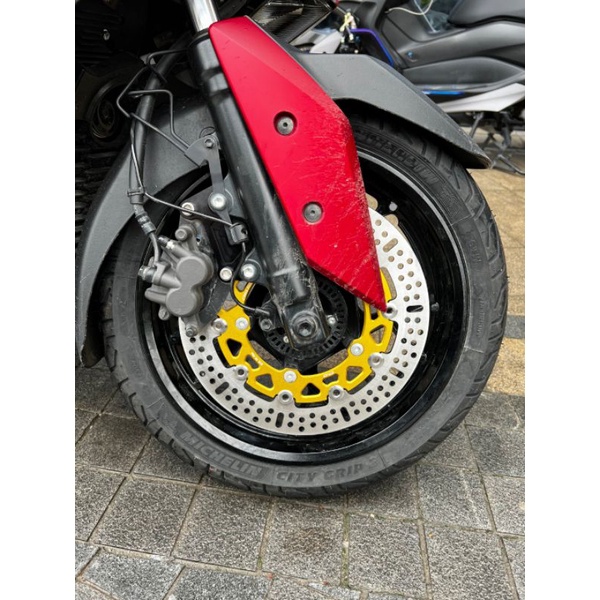 đia DND xmax300  hàng oder (10 ngày)