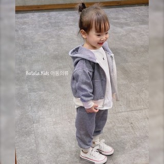 Bộ nỉ bông kẻ kéo khoá bé trai bé gái Batala kids, set nỉ hoodie kẻ trẻ em siêu ấm phong cách Hàn Quốc cho bé từ 10-23kg