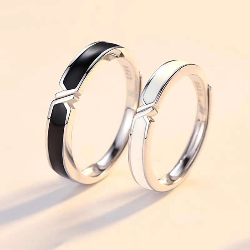 Nhẫn Cặp Màu Trắng Đen Đơn Giản Có Thể Điều Chỉnh Kích Thước