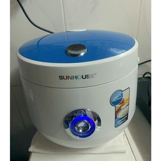 Nồi cơm nắp gài Sunhouse SHD8606 1.8 lít chính hãng trưng bày-người ăn 4-6 người Công suất: 700 W