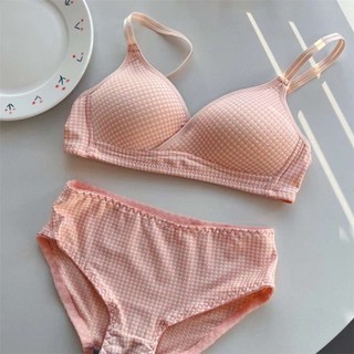 Bộ Áo Ngực Vuông + Quần Lót Không Đường May 3 / 4 cup Mềm Mại Có Thể Điều Chỉnh