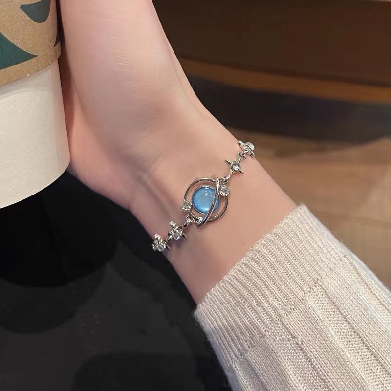 Ảnh Vòng tay 17KM đính đá sapphire nhân tạo đơn giản cho nữ 3