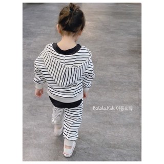 Bộ nỉ bông kẻ kéo khoá bé trai bé gái Batala kids, set nỉ hoodie kẻ trẻ em siêu ấm phong cách Hàn Quốc cho bé từ 10-23kg