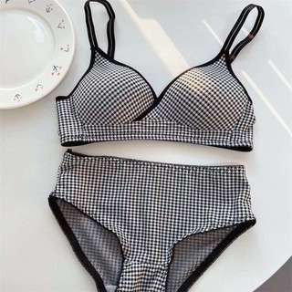 Bộ Áo Ngực Vuông + Quần Lót Không Đường May 3 / 4 cup Mềm Mại Có Thể Điều Chỉnh