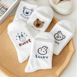 Set 5 đôi tất vớ màu trắng cổ cao mix họa tiết gấu thỏ lucky xinh xắn, vải cotton dày dặn