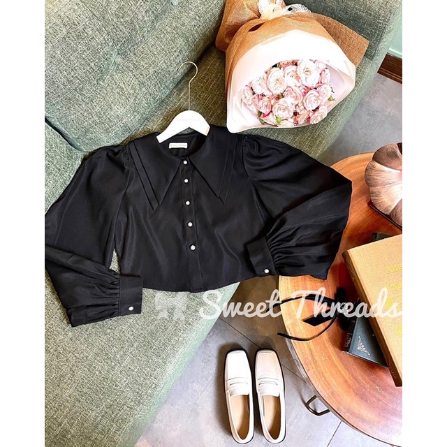 Áo sơ mi Laura shirt by Sweet Threads 2 màu đen - trắng