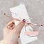 Mắt kính râm mát nam nữ chữ V gọng kính vuông màu sắc thời trang đẹp cá tính, đi biển, chụp ảnh kỷ yếu AAA iLitahottrend