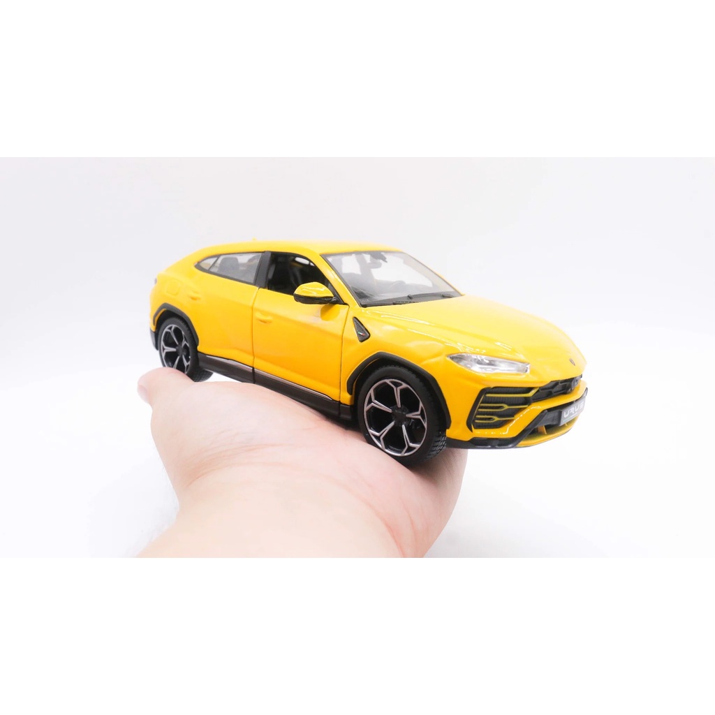 Bburago 1:43 Lamborghini Urus (green) - code Bburago 30485 | Kovové Bburago 1:43 Lamborghini Urus (green) - code Bburago 30485 | Kovové