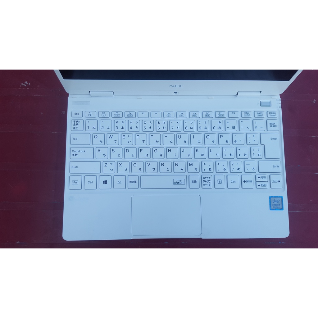 Laptop NEC LAVIE Note Mobile intel core i7 8500Y, 8gb RAM, 256 GB