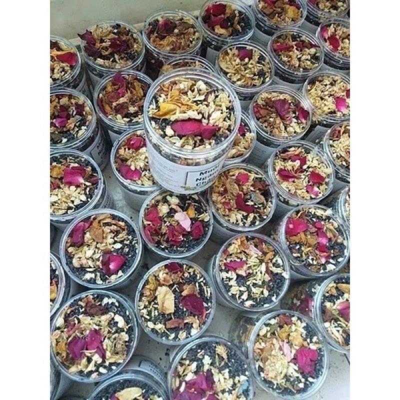 Muối Ngâm Chân Thảo Dược hũ 500G
