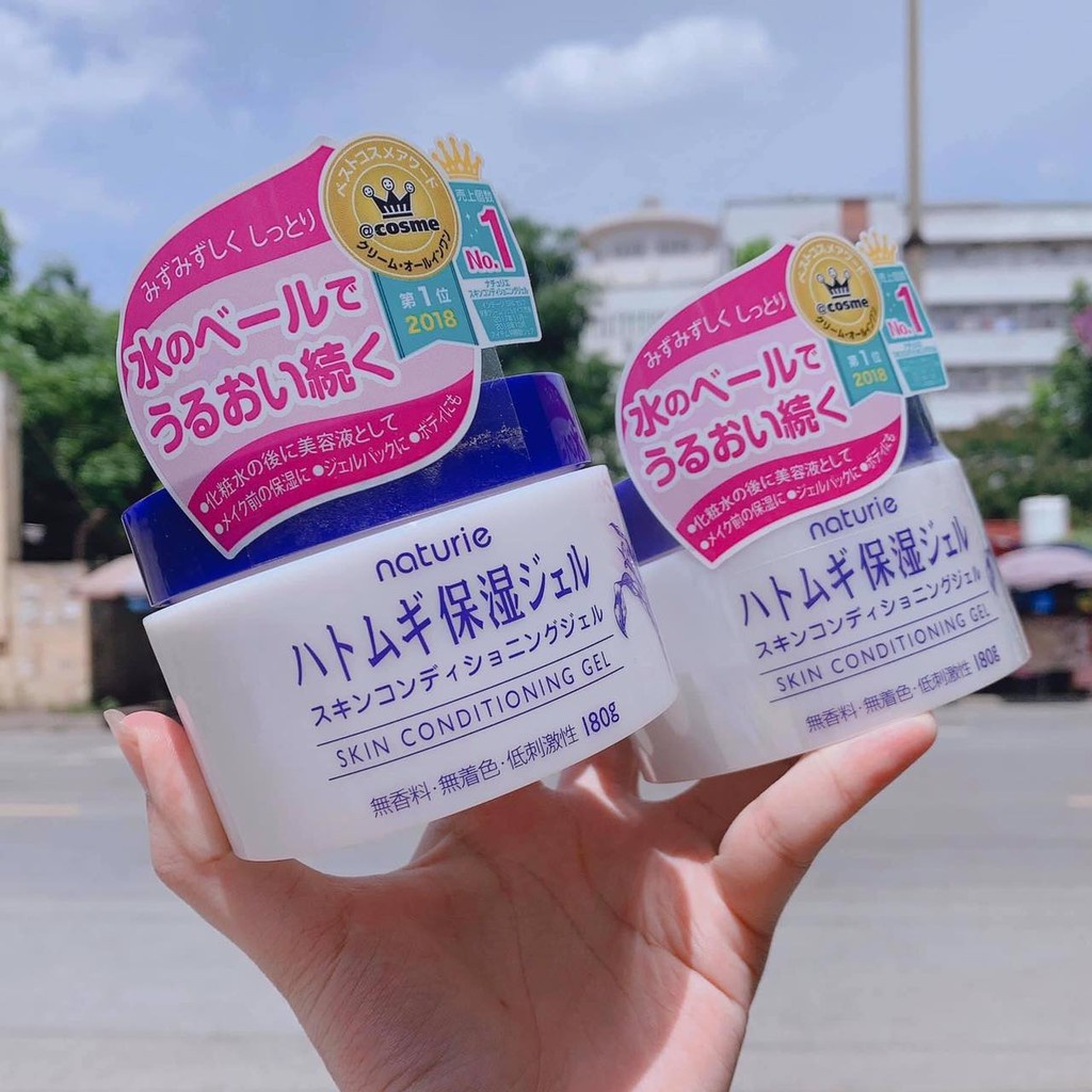 Gel Dưỡng Ẩm Da Hạt Ý Dĩ Naturie Nhật Bản 180G