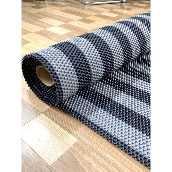Thảm lót sàn ô tô cao su vân 3D màu mix kích thước cho xe 4-5 chỗ 3m x 60cm hoặc lót cốp 1.5m x 1.2m