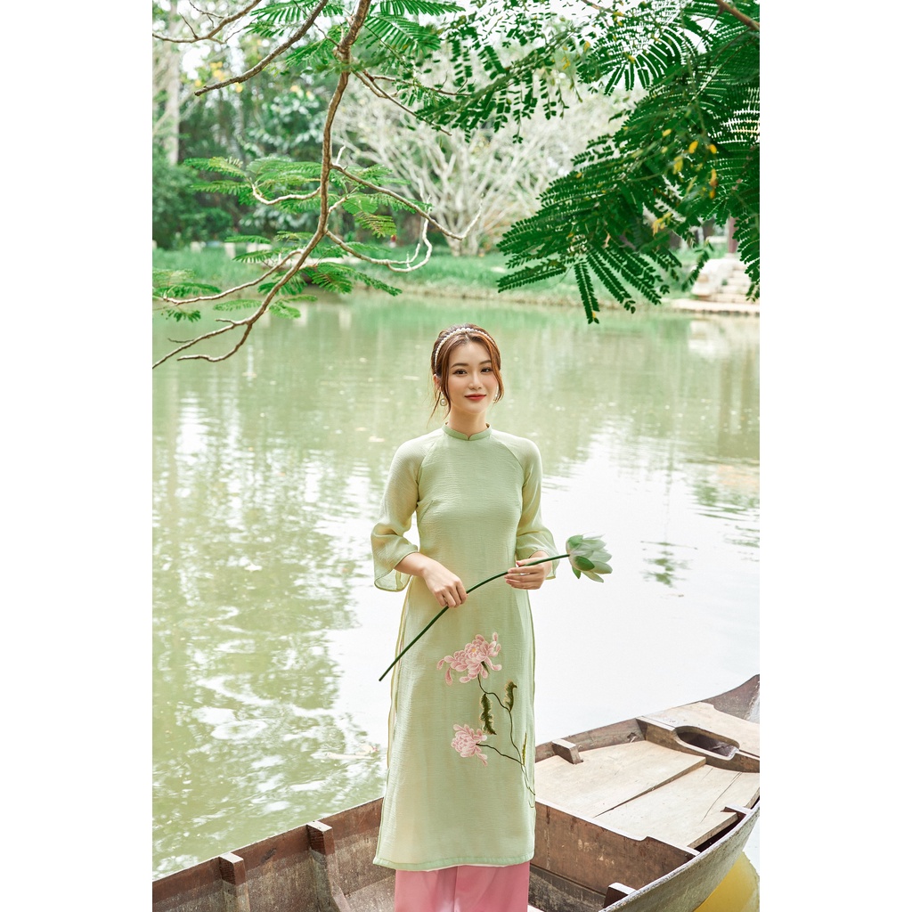 Áo dài Ninh Vân The Kat House, BST Tết, mặc tết cực đẹp, thanh lịch, nhẹ nhàng, xinh xắn (không kèm quần)