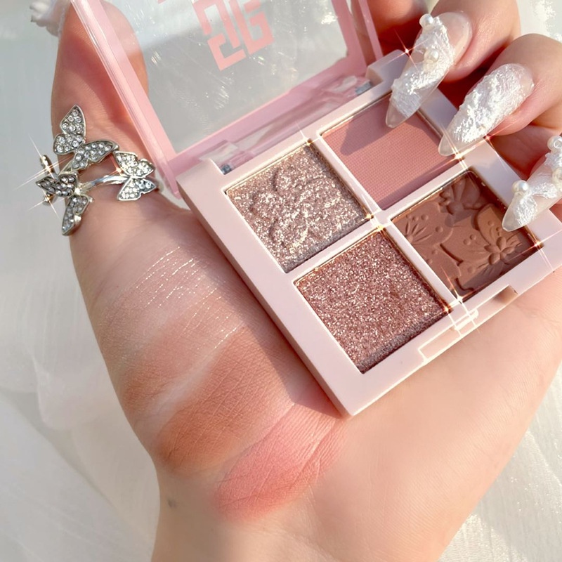 Phấn Mắt 4 Ô Nhất Tiếu Khuynh Thành Dikalu Minimulti Eyecolor Palette - DKL040