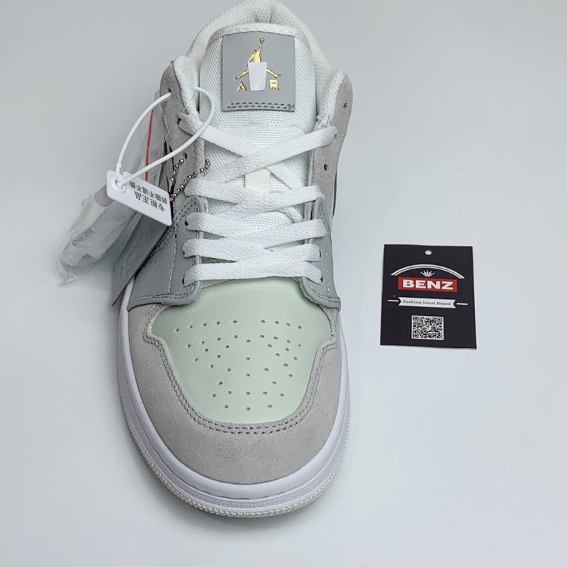 (Hàng S.Cấp tặng ful bok tất vớ +quà) Giày thể thao sneakers pari nam nữ cổ thấp thoáng khí êm chân chống trơn B 981