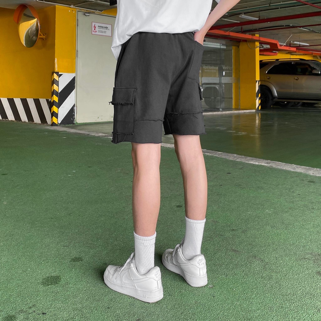 QUẦN FF RIPPED LINE SHORT PANTS