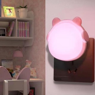 ( TẶNG SET 10 KHẨU TRANG) Đèn Ngủ Cắm Điện Mini Hình Gấu, Cảm Ứng Ánh Sáng Tự Động, Tiết Kiệm Điện, Ánh Sáng Dịu MEILI
