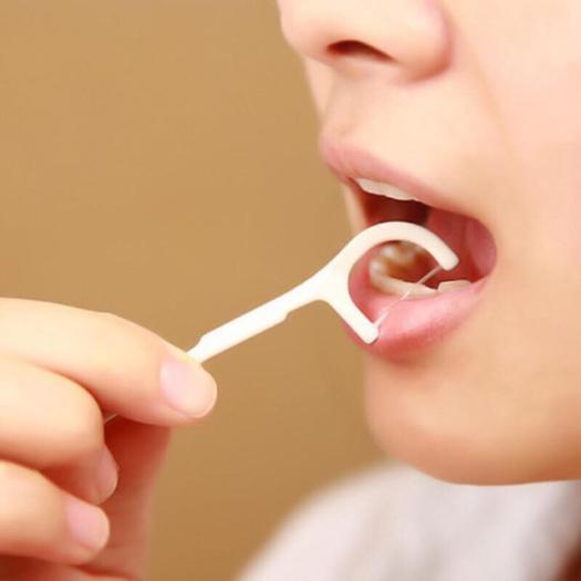 Ảnh Tăm chỉ kẽ răng nha khoa Okamura chính hãng loại 50 CÂY 3