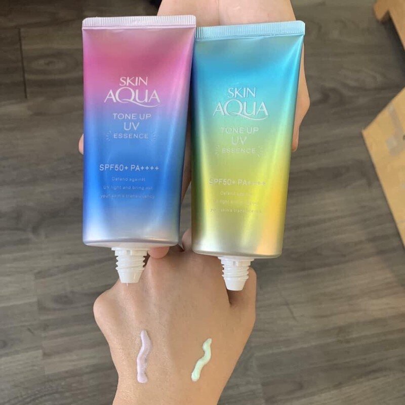 Kem Chống Nắng SkinAqua Tone up Spf50+ Pa++++
