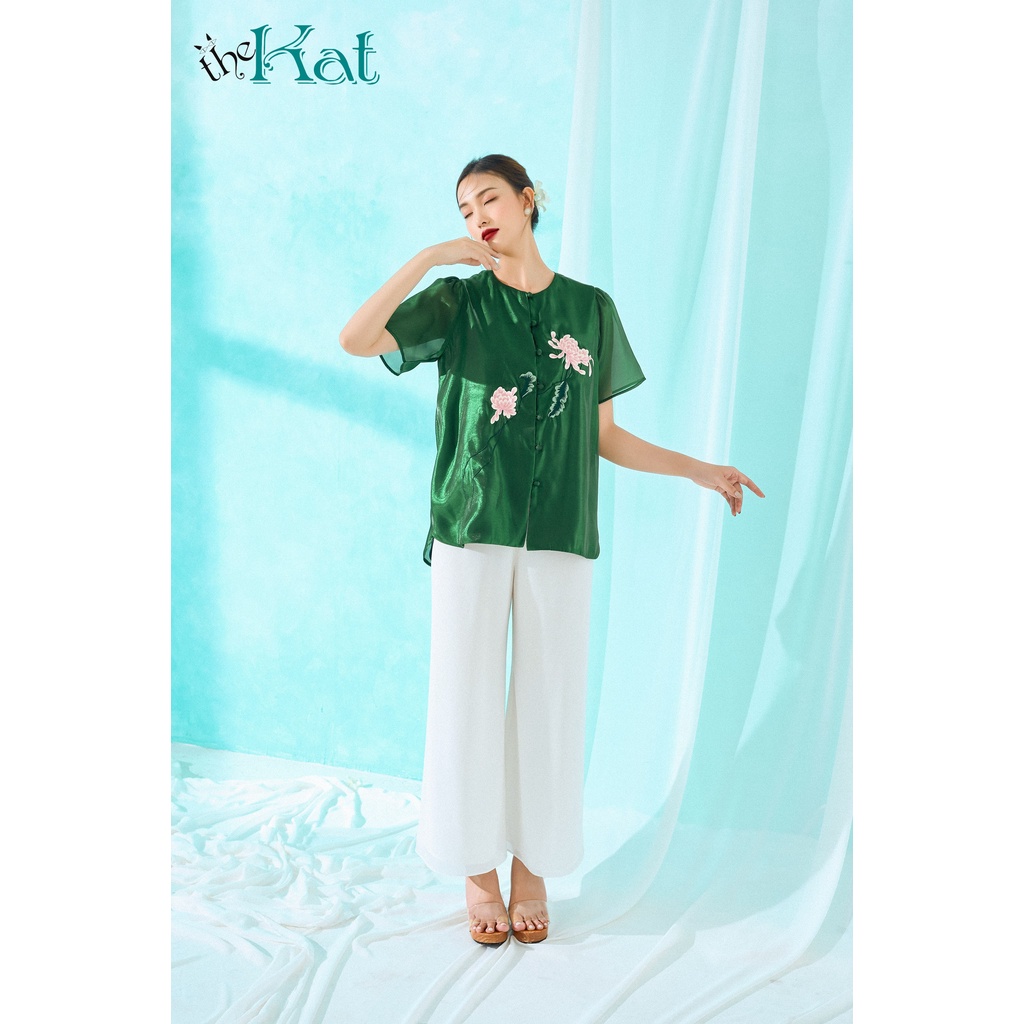 Áo Xuân Cúc The Kat House, vải tơ Organza mịn màng, mỏng nhẹ, thoáng mát