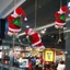 Đồ Chơi Ông Già Noel BỐ KHỦNG LONG Leo Dây/Nhảy Dù/Ống Khói Có Đèn Nhạc Qùa Tặng Cho Bé Giáng Sinh 2025