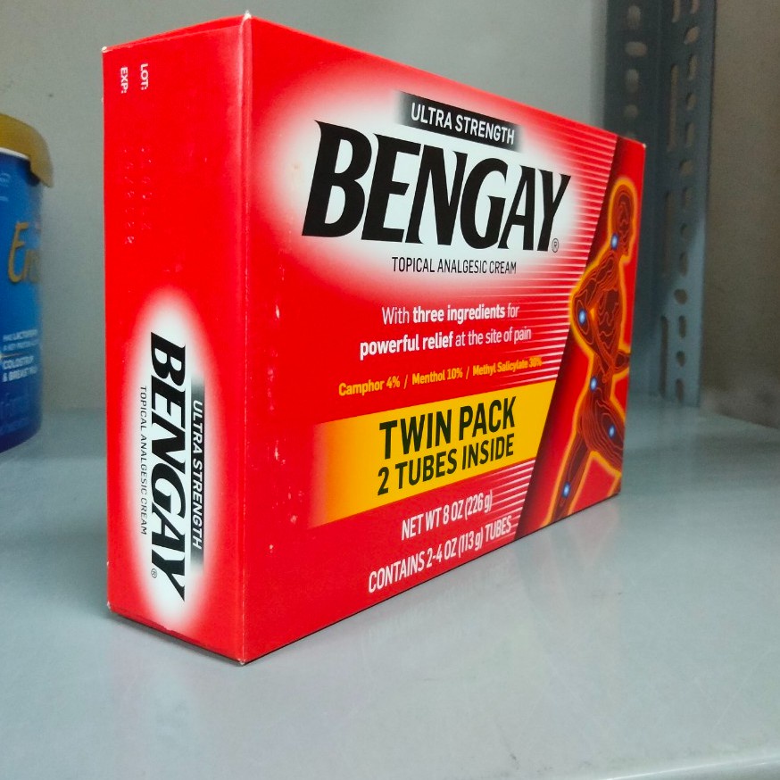 Kem Xoa Bóp Giảm Đau BENGAY Ultra Strength 113g